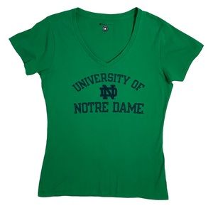 University of Notre Dame V-Neck Shirt M